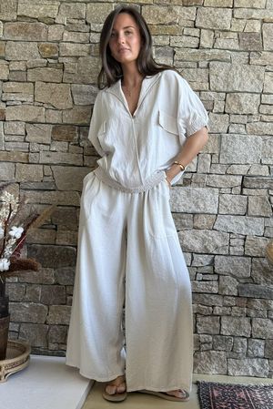 Basso Button Drape Cap Sleeve Shirt Calico